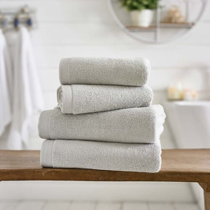 THE LYNDON CO EGYPTIAN COTTON SILVER Bath Sheet 