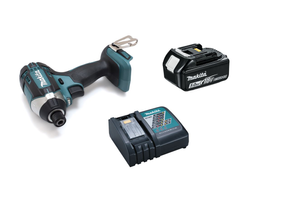 Makita 18v LXT Impact Driver - 1 x 5ah Battery & Charger - DTD152Z