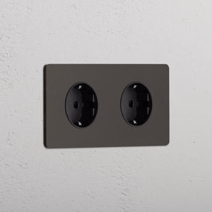 SchuKo-Steckdoseneinsatz (Typ F) 2x in Zweifachrahmen