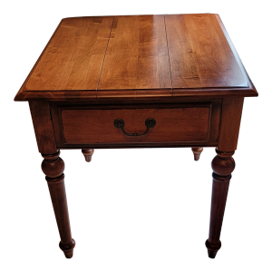 1990's Ethan Allen Country Crossings End Table