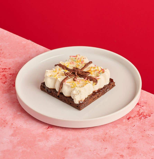 Christmas Present Brownie