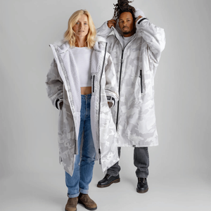 Dryrobe Unisex Alpine Advance Long Sleeve Changing Robe - S / White Camo
