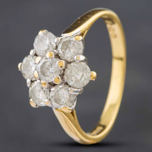 Pre-Owned 18ct Yellow Gold 1.00ct Brilliant Cut Diamond Cluster Ring 414800427