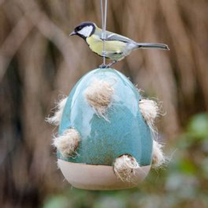 Vierno Nesting Material Holder