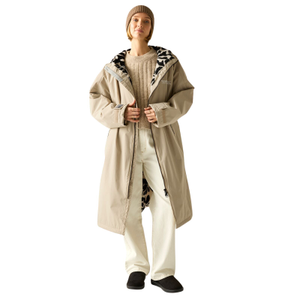 Regatta Outdoor Active Adults Waterproof Changing Robe - XS/S / White Pepper