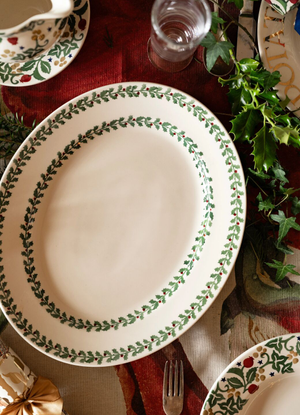 Seconds Tiny Holly Medium Oval Platter