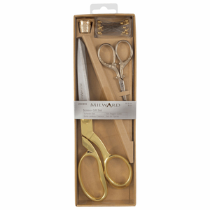 Coffret ciseaux de couture et à broder, dé et épingles - Or
