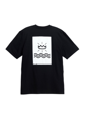 Game Breaker artefact T-shirt