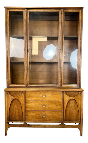 Broyhill Brasilia Mid-Century Modern Hutch