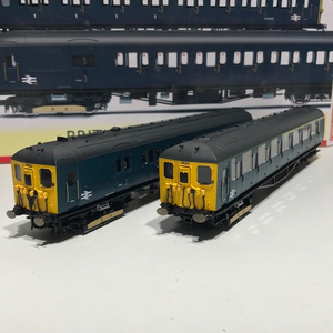Hornby R3341 BR Blue 2-Hal EMU DCC Ready Boxed