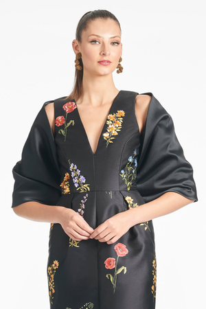 THE HUG BLACK MIKADO SHAWL