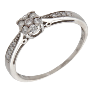 Pre-Owned 9ct White Gold 0.25ct Diamond Cluster Ring