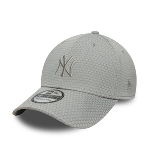 New York Yankees MLB Mesh Grey 39THIRTY Stretch Fit Cap