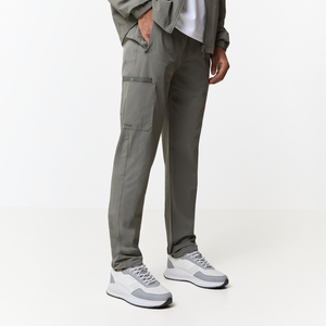 Double Pocket Tech Trouser | Olive