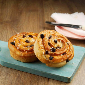 Chelsea Buns (pack of 2)