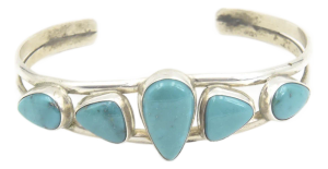 Late 20th Century Vintage Native American Gary G. Sanchez Turquoise Sterling Silver Cuff Bracelet