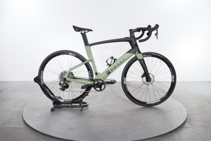 F Moser E-Road Rival Axs