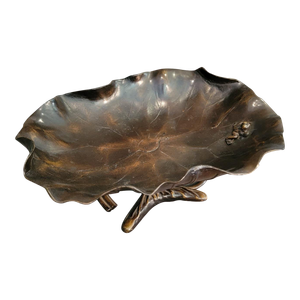 Mid 19th Century Japanese Bronze Lily Pad Bowl With Frog Motif