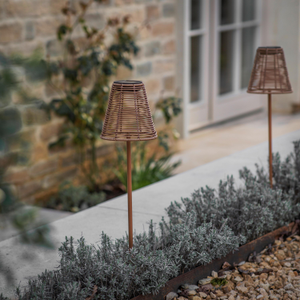 Seaton Empire Solar Lantern