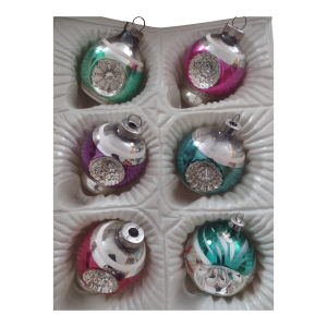 Awesome Shiny Brite Ornaments in Original Box