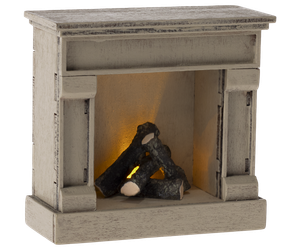 Maileg – Mouse Fireplace - Off-White