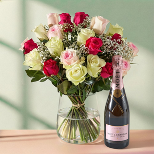 The Mixed Pink Roses & Moët 75cl Rosé Gift Boxed