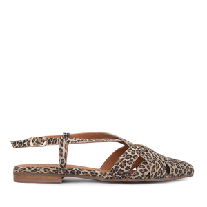 Heidi Leopard - 40 (UK7)