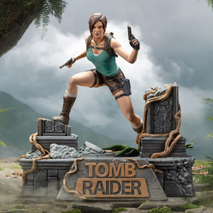 Tomb Raider Dark Horse PVC Lara Croft Scene Statue