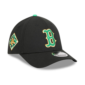 Red Sox MLB Saint Patrick's Day Black 39THIRTY M-Crown A-Frame Stretch Fit Cap