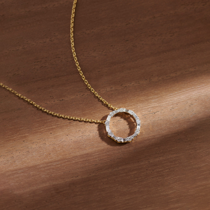 Refined Diamond Halo Necklace