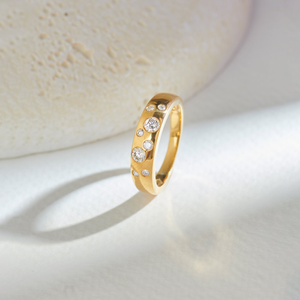 Scatter Wide Diamond Band