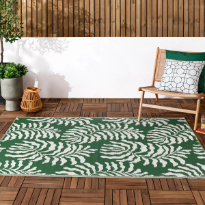 Tocorico 120x180cm Outdoor Rug - Green & White