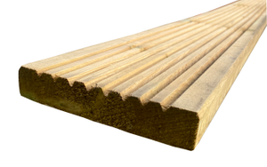 Treated Trade Decking 32 x 150 mm (27 x 144 fin.) FSC Mix 70%