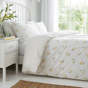 Dreams & Drapes Ditsy Floral Seersucker Duvet Cover Bedding Set Yellow