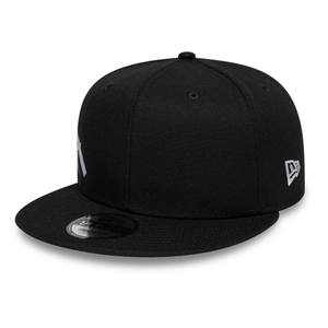 New Era Essential Tagging Black 9FIFTY Snapback Adjustable Cap