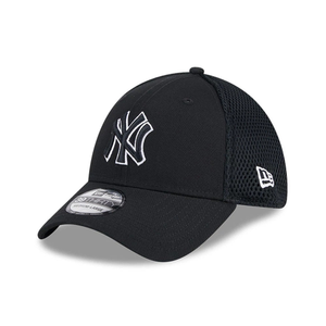 New York Yankees MLB Evergreen Neo Black 39THIRTY Stretch Fit Cap