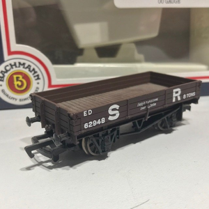 Bachmann 33-454 3 Plank Wagon SR Brown Boxed