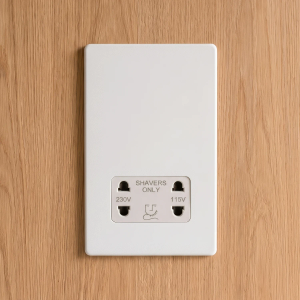 Lyss Collection Shaver Socket - White
