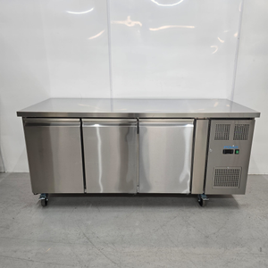 New B Grade Polar Triple Bench Freezer 417 Litre G600