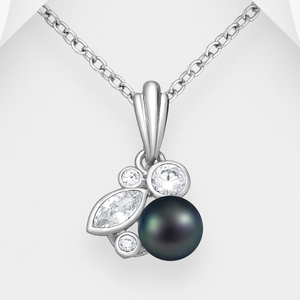 Signature Silver Black Pearl & Zirconia Shapes Necklace