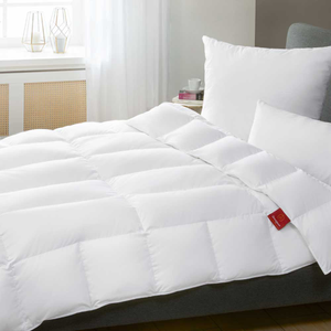 The Cloud Duvet Light, 4.0 Tog Hungarian