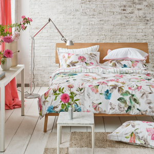 Designers Guild Japanese Magnolia Duvet Cover Bedding Set Fuchsia