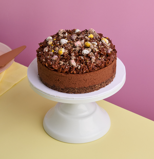 Mini Egg Crunch Cheesecake