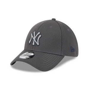 New York Yankees MLB Evergreen Dark Grey 39THIRTY Stretch Fit Cap