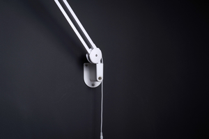 Wall & Table Mount