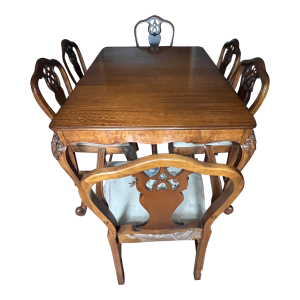 Mid 20th Century Beautiful French Provincial Dining Room Table With 6 Needlepoint Covered Chairs