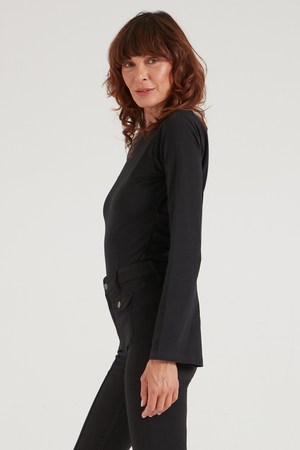 SAMPLE 7006. Backless Double Drape in Noir.
