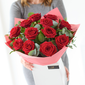 Happy Anniversary 12 Red Rose Bouquet