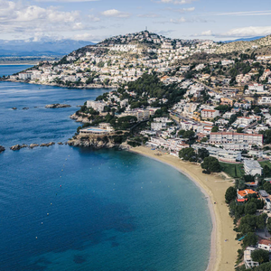 Highlights of Catalonia & the Pyrenees by Rail