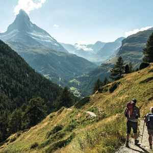 Walk & Tour: Glacier Express, Zermatt & Engadine